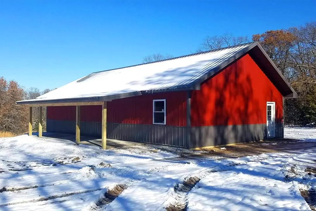 Metal Roofs & Snow: Protecting Your Eavestroughs